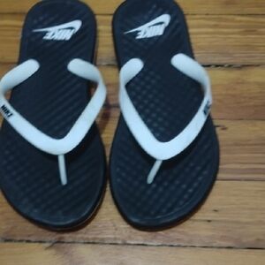 Nike Black and White Sandals